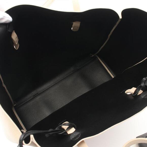 BALENCIAGA White Leather Tote Bag - Picture 4 of 10